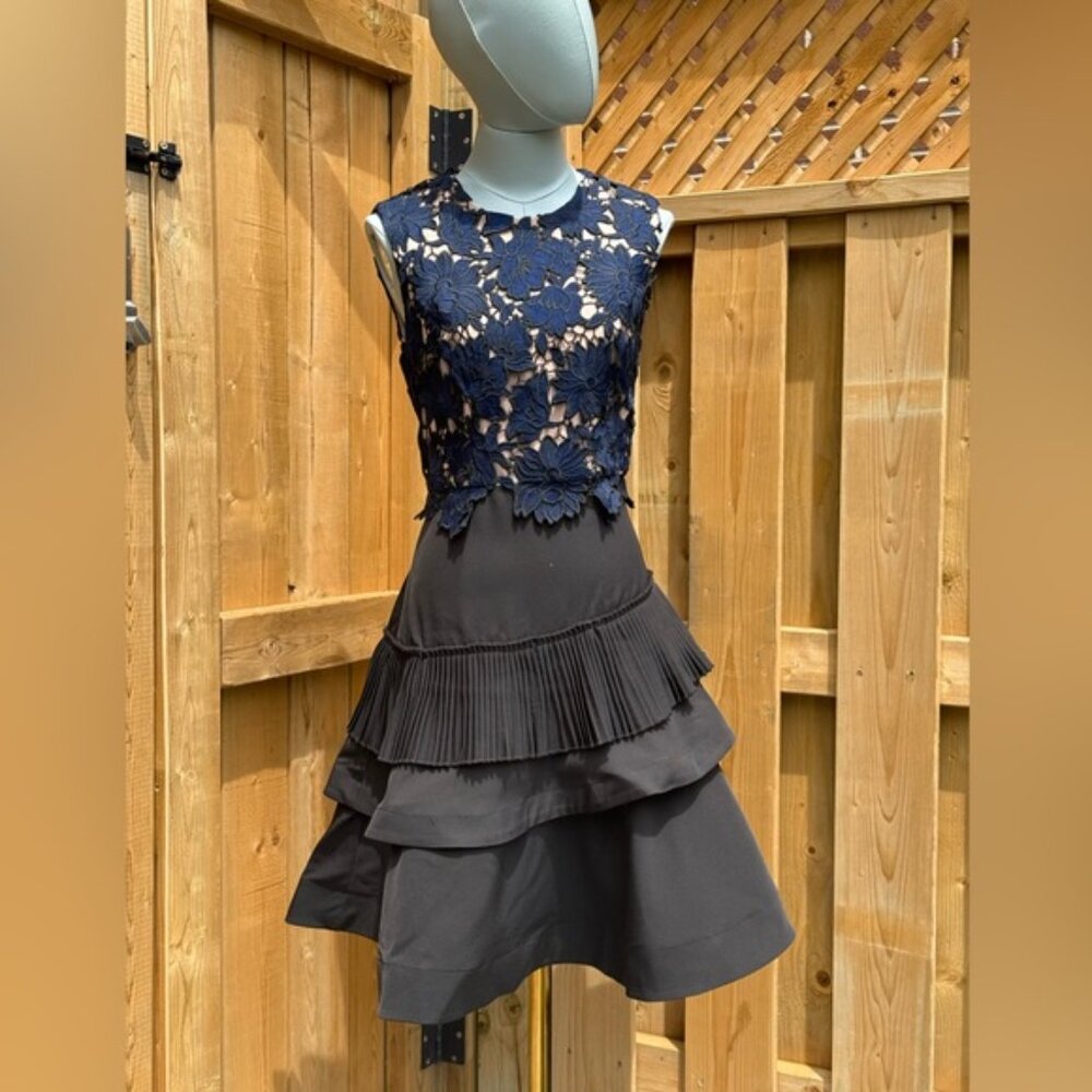🆕 BRONX & BANCO 🧿 NWOT Navy Lace & Black Tiered Midi Dress, Sz AU 8 US 4 - Picture 10 of 13